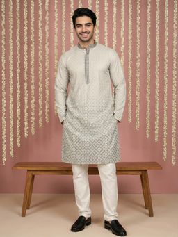 Jompers - Men Green Viscose Rayon Embroidered Straight Kurta with Pyjama