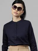 Navy Blue color option, Currently selected