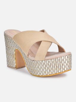 VALIOSAA - Cream Solid-plain Heels