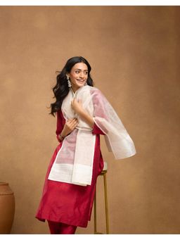 Fabindia - Natural Silk Blend Hand Woven Stole