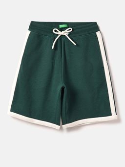 United Colors of Benetton - Boys Green Regular Fit Solid Shorts
