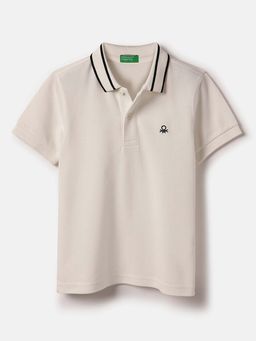 United Colors of Benetton - Boys Off White Regular Fit Solid Polo T-Shirt
