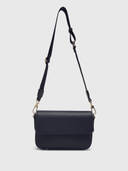 Black color option, Currently selected
