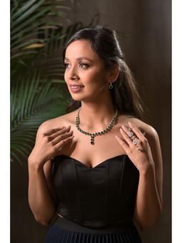 Swan Jewels - Pushp Green Gemstone Diamond Cocktail Necklace Set