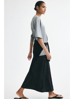 H&M - Women Black Midi Skirt