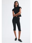 Black color option, Currently selected