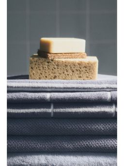 H&M - Blue Grid-Patterned Bath Towel
