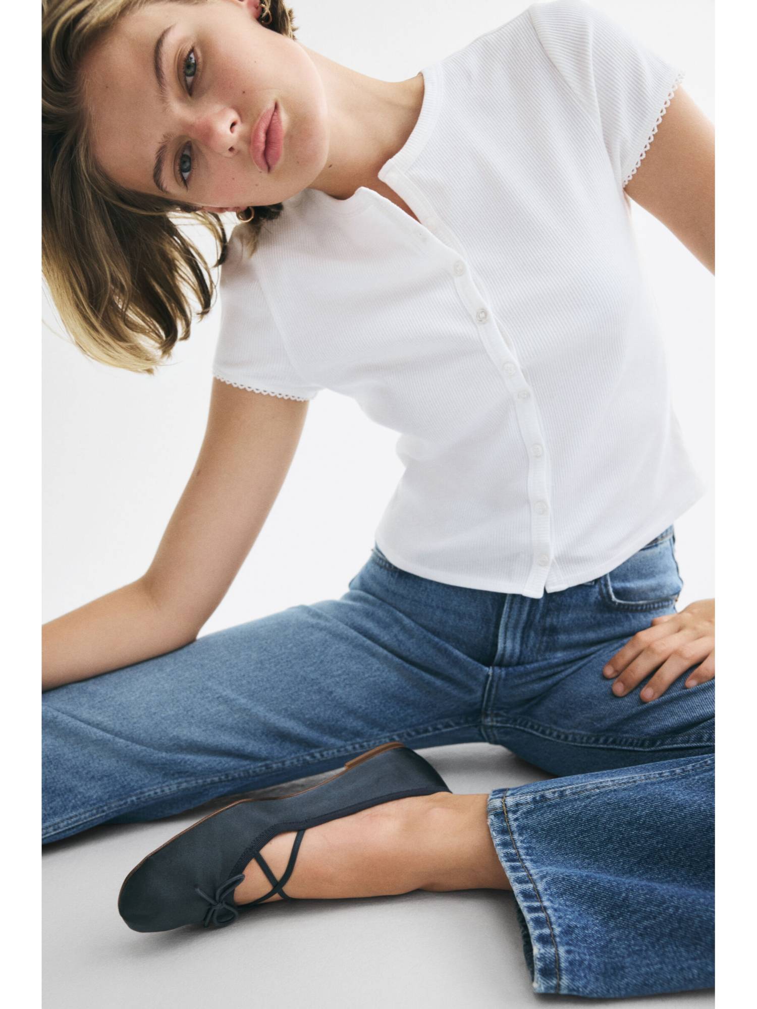 h&m Women White Ribbed Button-Front Top-picture-28