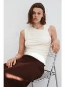 White color option, Currently selected