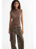 Brown color option, Currently selected