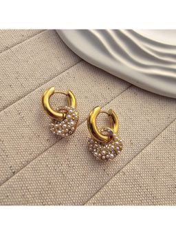 TAAHIRA JEWELLERY - 18K Gold Plated Elegant Pearl And Zircon Square Hoop Earrings