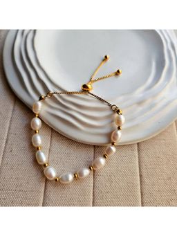 TAAHIRA JEWELLERY - 18K Gold Plated Freshwater Pearl Beaded Bracelet