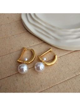 TAAHIRA JEWELLERY - 18K Gold Plated Dee Pearl Earrings