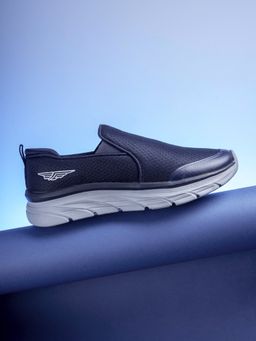 Red Tape - Men Textured Navy Walking Shoes