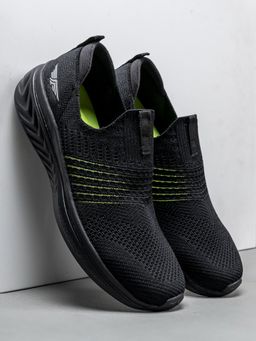 Red Tape - Men Textured Black Walking Shoes