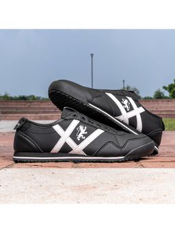 Red Tape - Mens Solid Black Sneakers