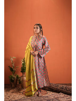 Heeposh - Printed Kurta with Trouser & Dupatta (Set of 3)