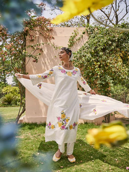 Heeposh - Floral Embroidered Neck Kurta with Trouser & Dupatta (Set of 3)