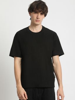 The Bear House - Men Solid Round Neck Solid T-Shirt