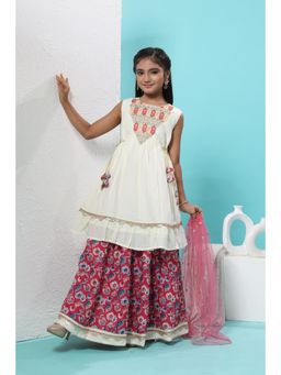 MASTARANG - Girls Embroidered Kurta with Printed Lehenga and Dupatta