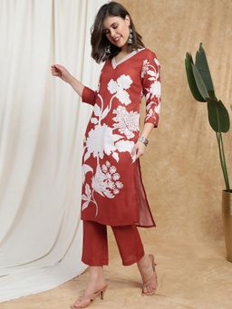Globus - Women Rust V-neck Floral Print Lace Kurta and Pant