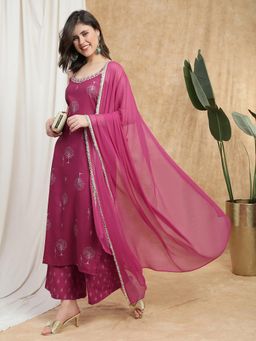 Globus - Women Pink Embroidered Kurta Pant and Dupatta
