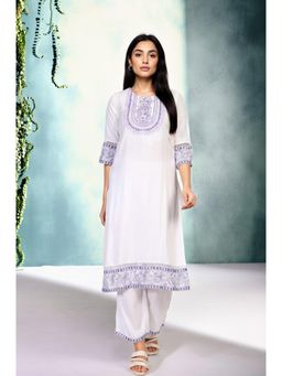 Aurelia - Women's White Embroidered Straight Kurta with Palazzo