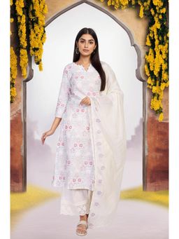 W - Off-White Embroidered Straight Kurta Pant and Dupatta