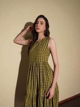 Pink Fort - Cotton Olive Flared Round Neck Geometric Midi Dress