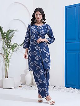Yufta - Women Navy Blue Cotton Kurta with Salwar