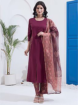 Yufta - Women Burgundy Cotton A Line Patch Work Kurta with Pant and Dupatta