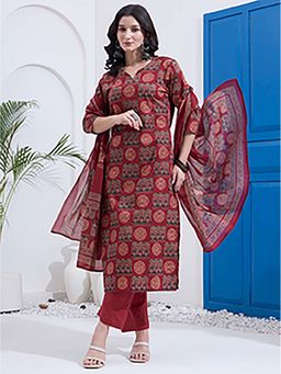 Yufta - Women Maroon Cotton Straight Kurta with Pant and Dupatta