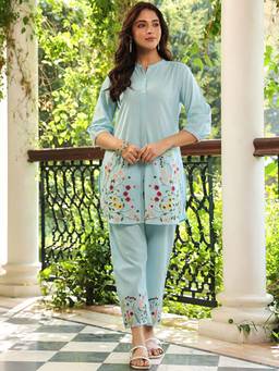 SAVI - Women Blue Cotton Embroidered Designer Kurta with Pant