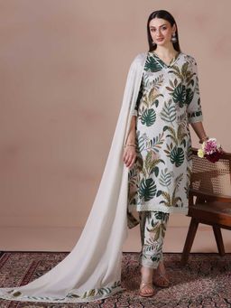 Shree - Women Cotton Green Leaf Printed Kurta with Pant and Dupatta