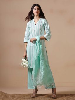 Shree - Women Poly Cotton Green Yarn Dyed Kurta with Pant and Dupatta