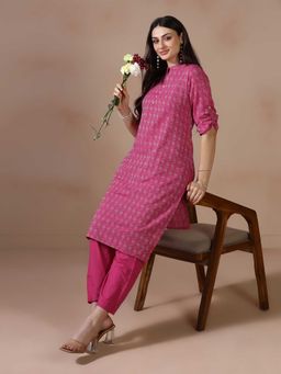 Shree - Women Poly Cotton Pink Yarn Dyed Kurta and Pant