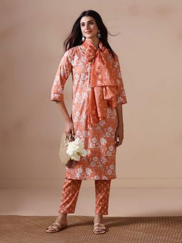 Shree - Women Cotton Peach Floral Print Kurta with Pant and Dupatta