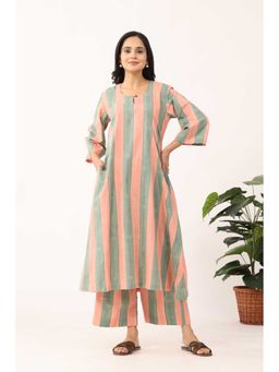 VASTRITO - Women Pastel Orange Strip Sanganeri Organic Cotton Kurta and Pant