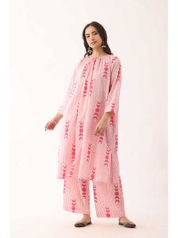 VASTRITO - Women Pink Gulaabi Sanganeri Organic Cotton Kurta and Pant