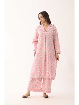 VASTRITO - Women Blush Pink Sanganeri Organic Cotton Kurta and Pant