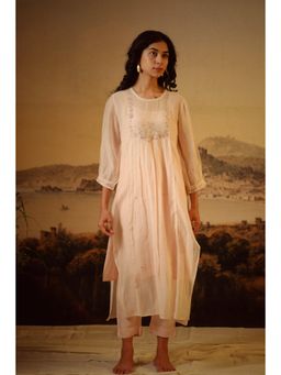 Tatwa Designs - Ivory Pink Lovebirds Kurta (Set of 3)