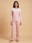 Pink color option, Currently selected