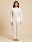 Off White color option