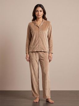 FABLUSH - Women Beige Velour Shirt with Pyjama