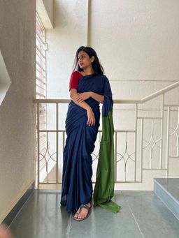 SainSisters - Women Green & Blue Solid Cotton Saree Without Blouse