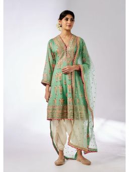 Gopi Vaid - Ekta AG Dhoti Set