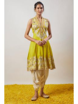 Gopi Vaid - Neeti Dhoti Set