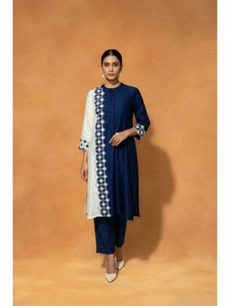 ORIGANI - Multi-Color Chanderi Silk Round Neck Embroidered Kurta with Pant
