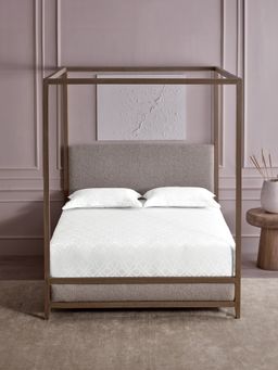 Ddecor Live Beautiful - 100% Cotton Jacquard Geometric Superking Bedsheet with 2 Pillow Cover White