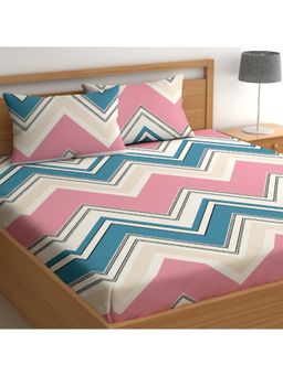 CHHAVI INDIA - Microfiber Double Bedsheet Set With 2 Pillow Covers Bold Pink And Teal Chevron Print